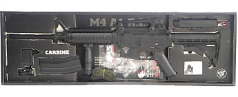 AGM M4A1 RIS упаковка со снятой крышкой