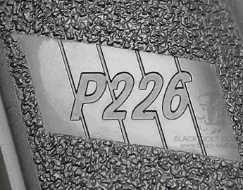 P226 - маркировка на рукоятке с лева